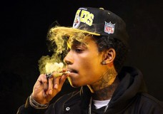 How to Roll a Joint with Wiz Khalifa